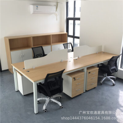 Quảng Châu đơn giản hiện đại nhân viên bốn người bàn ghế văn phòng kết hợp nhân viên nội thất bàn máy tính khung thép