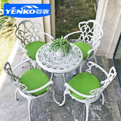 Bàn ghế nhôm đúc ngoài trời sân vườn ngoài trời bàn ghế trắng ban công thoáng Bộ bàn ghế sắt rèn phong cách châu Âu bộ ba bộ năm món