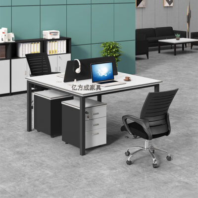 Nhân viên bàn đôi bốn người bàn máy tính màn hình đơn giản kết hợp bàn ghế nhân viên nội thất bàn làm việc văn phòng