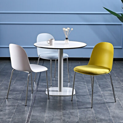 Bắc Âu Đơn Giản Bàn Ăn Gia Đình Căn Hộ Nhỏ Gỗ Chắc Chắn Bàn Vuông Lưới Đèn Đỏ Sang Trọng Bàn Cà Phê Hiện Đại Ánh Sáng Sang Trọng bàn đàm phán