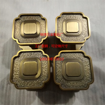 Tay nắm cửa kính cổ hình bán nguyệt bằng nhôm chạm khắc cửa hàng câu lạc bộ khách sạn Tay nắm cửa kính hình đặc biệt của Trung Quốc