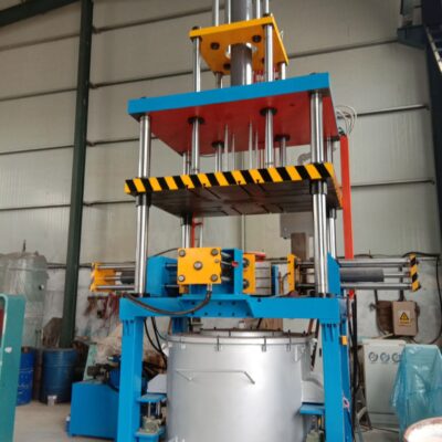 Máy đúc áp suất thấp