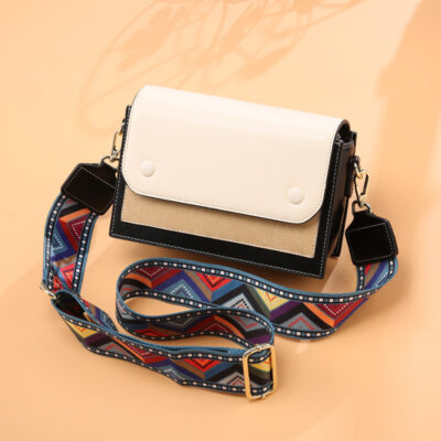 Mùa xuân năm 2023 mới tươi mát và ngọt ngào hành lý hàng da đồng màu túi vuông nhỏ da khâu túi đeo vai nữ