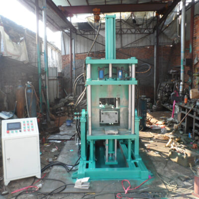 Máy đúc trọng lực Máy đúc lật
