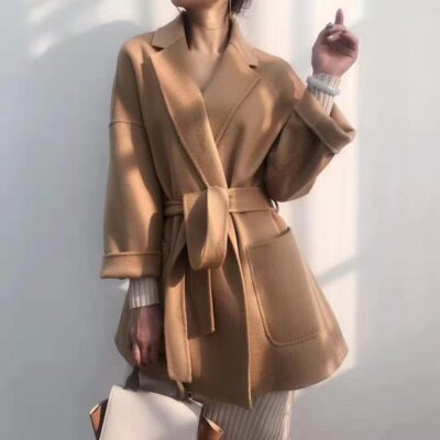 với cùng một chiếc áo khoác ngắn nước gợn ánh sáng sang trọng thủ công rời nhỏ len hai mặt giữa chiều dài áo khoác len