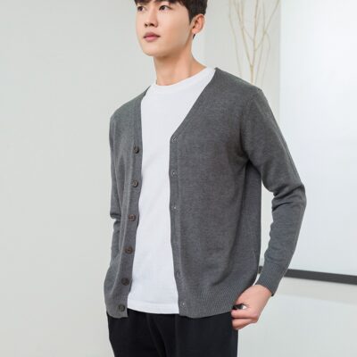 Mùa xuân và mùa thu Cardigan dệt kim cổ chữ V áo khoác nam mới giản dị phong cách Hàn Quốc áo len cài nút dáng rộng cỡ lớn