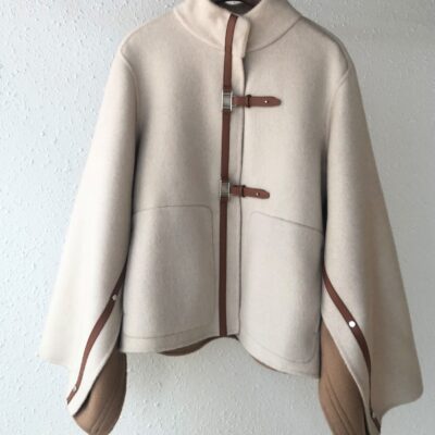 Họ H 2023 mùa thu đông khí chất mới 2 mặt áo khoác cashmere da cừu màu tương phản nữ áo choàng len áo khoác nữ
