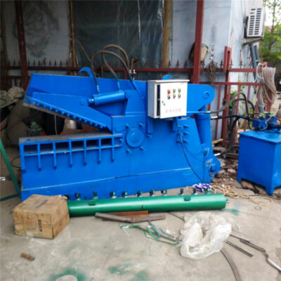 Kéo cắt cá sấu Kéo cắt thủy lực cho các công ty tái chế kim loại nấu chảy và đúc trong các nhà máy phế liệu