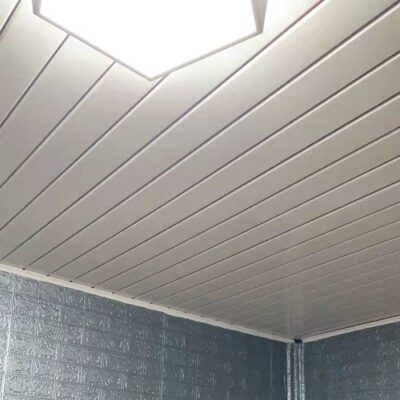 Trần nhựa PVC khóa tấm tự lắp đặt trần nhà bếp phòng tắm phòng khách phòng ăn chống dầu ô nhiễm vật liệu trần