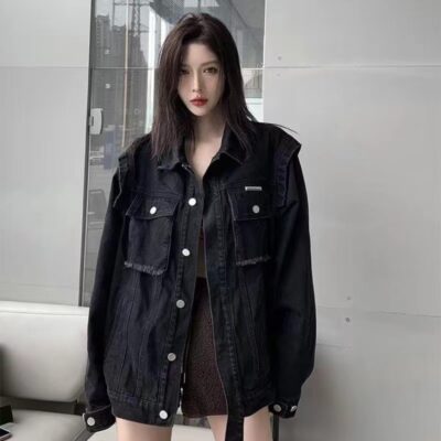 Áo khoác denim màu đen của Mỹ nữ mùa xuân và mùa thu rộng thường phù hợp với phong cách retro cổ điển áo khoác ins triều thương hiệu