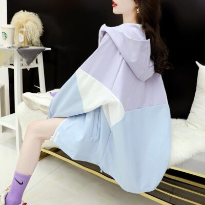 Phiên bản hàn quốc của áo khoác dụng cụ nữ áo khoác ngoài học sinh rộng rãi hợp thời trang xuân hè phù hợp với áo khoác gió phong cách nước ngoài