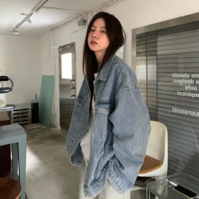 Áo khoác denim kiểu Mỹ phong cách retro nữ mùa xuân và mùa thu 2023 phiên bản Hàn Quốc dáng rộng thường ngày phù hợp với xu hướng áo khoác hàng đầu