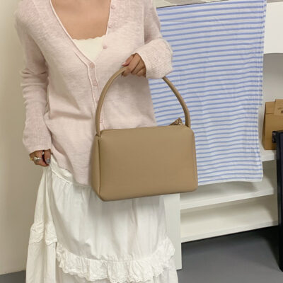 Túi đeo sát nách họa tiết vải thiều di động đơn giản thời trang mới 2023 phiên bản Hàn Quốc túi đeo vai đơn màu trơn có thể bán buôn