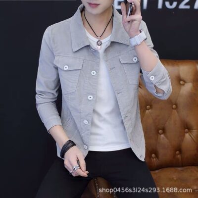 Áo thường ngày cho nam Mùa xuân và mùa thu Quần áo bảo hộ lao động Áo khoác denim Phong cách Hàn Quốc Áo khoác tuổi teen hợp thời trang Kích thước lớn Áo khoác mỏng