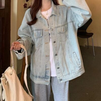 Áo khoác denim sáng màu mùa xuân và mùa thu đầu mùa thu nữ sinh lỏng lẻo tất cả các trận đấu cặp đôi áo khoác áo khoác nam một mảnh hợp thời trang bán buôn