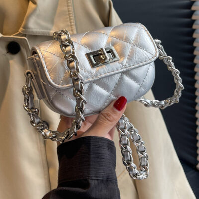 Túi mini thiết kế theo kiểu ngách dành cho nữ 2023 mùa hè mới phù hợp với tất cả các túi đeo vai đơn Túi Messenger túi chuỗi kim cương