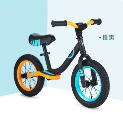 Xe thăng bằng Huizhi 1208 xe đạp không bàn đạp trẻ em trượt 2-6 tuổi 3 bé trai và bé gái xe tay ga