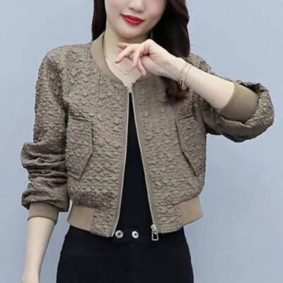 Áo khoác ngắn nữ mùa xuân thu 2023 mới nhỏ eo cao mỏng hàng đầu khí chất phù hợp với áo khoác đồng phục bóng chày hợp thời trang
