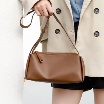 Túi xách da xuân hè 2023 cao cấp đơn giản một vai Túi xách niche túi gối da bò đi làm phiên bản Hàn Quốc