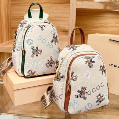 Thương hiệu túi đeo vai bằng da hoạt hình cho nữ 2023 mới thời trang cao cấp in dung lượng lớn ba lô du lịch phù hợp với mọi lứa tuổi
