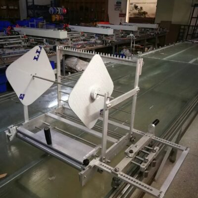 Nguồn hãng sản xuất Máy trải băng lụa Thiết bị hỗ trợ trải băng in Thiết bị phụ trợ in Máy trải băng