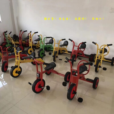 Đồ chơi xe đẩy mẫu giáo xe ba bánh đặc biệt xe đạp trẻ em song song xe đạp ngoài trời nhiều người cưỡi xoay xe