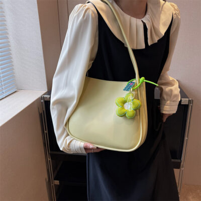 Túi xách nữ 2023 phiên bản mới của Hàn Quốc xu hướng túi đeo vai đơn giản sức chứa lớn túi xách sát nách túi tote thời trang nữ