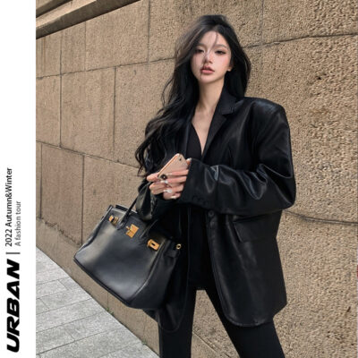 Hot girl thời trang khí chất quần áo da nữ mùa xuân 2023 mới phù hợp với cổ áo khoác mô tô dài tay đầu mùa xuân quần áo nữ