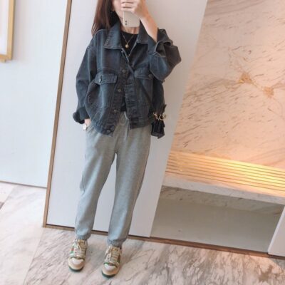 Áo khoác nữ áo khoác denim nữ xuân thu mới phù hợp giảm tuổi phiên bản hàn quốc áo khoác denim ngắn nhỏ hot flashes