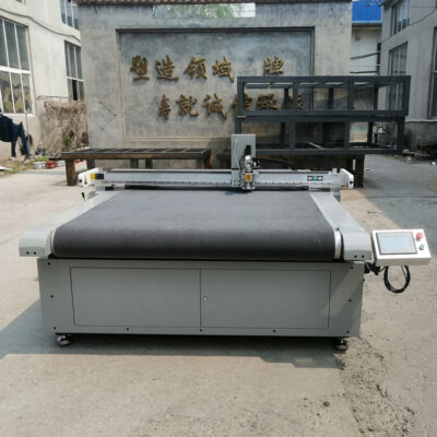Các nhà sản xuất trực tiếp cung cấp máy cắt dao rung vải da để hỗ trợ tùy biến Máy cắt dao rung tự động Xintu