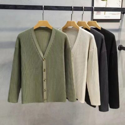 Nhẹ nhàng phong cách quen thuộc mùa thu mới áo len cardigan nam phong cách Hàn Quốc giản dị hợp thời trang quý ông cổ chữ V dệt kim màu trơn