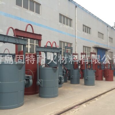 Một loạt các mô hình của muôi sắt thủ công muôi ấm trà túi bóng muôi sắt và các thiết bị đúc khác bán buôn muôi đổ tại chỗ