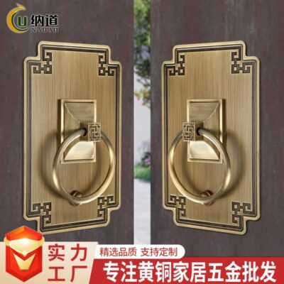 Trung Quốc mới phong cách cổ tay nắm cửa biệt thự vuông retro tay nắm cửa bằng đồng nguyên chất cửa kính mở cửa tay cầm lớn
