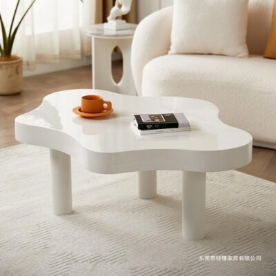 Bàn cà phê đám mây Bắc Âu nhà đơn giản hiện đại căn hộ nhỏ phòng khách hình dạng đặc biệt bàn kem wabi sabi gió đen bàn trà