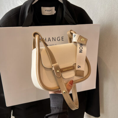 Túi nhỏ phổ biến năm nay túi nữ 2023 túi Messenger một vai cao cấp mới túi vuông nhỏ phong cách xuân hè hot của quý cô