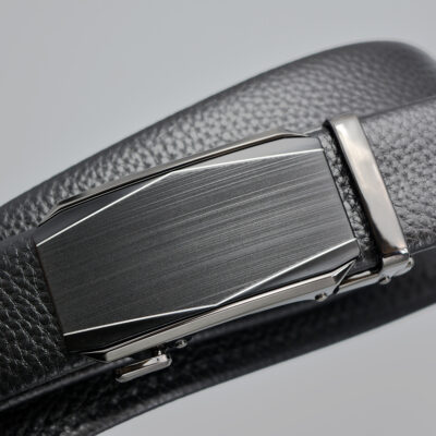 Da bò lớp trên cùng của nam giới khóa tự động các nhà sản xuất thắt lưng bán buôn mô hình vải thiều thắt lưng kinh doanh thắt lưng thời trang chất lượng cao