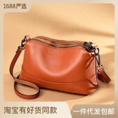 Túi da nữ 2023 thời trang mới phù hợp túi đeo vai nhiều lớp nhiều dây kéo bán buôn túi messenger da bò lớp đầu tiên