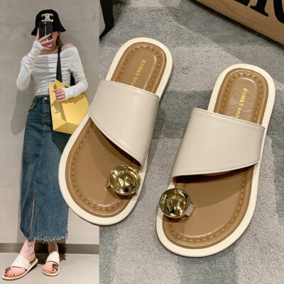 Dép xỏ ngón mũi tròn trang trí bằng kim loại đáy mềm bề mặt mềm nhà máy cung cấp trực tiếp 2023 dép lê nữ thời trang mùa xuân hè mới