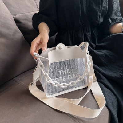 Thời trang thích hợp túi đeo vai pha lê phong cách nước ngoài dây chuyền trang trí túi cầm tay mùa hè in chữ phù hợp với túi xách nữ