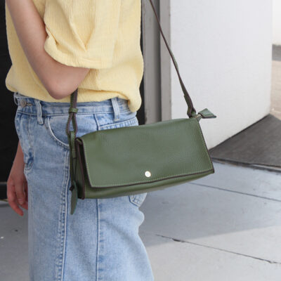 Mori da mềm túi vuông nhỏ đầu lớp da bò túi đeo vai nữ phong cách retro Túi Messenger đơn giản túi nhỏ Hàn Quốc