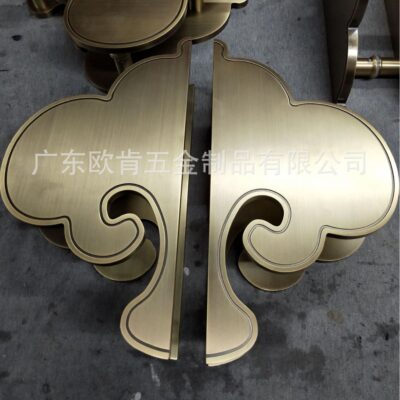 Ouken Phần Cứng Boutique Chạm Khắc Hình Bán Nguyệt Như Ý Tương Vân Retro Đồng Cửa Phong Cách Châu Âu Cửa Gỗ Tay Cầm Lớn