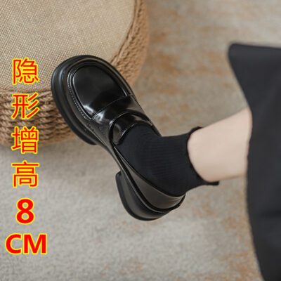 Giày lười đế dày bằng da mùa xuân mới nhỏ kiểu Nhật Bản mũi tròn bên trong màu đen tăng chiều cao giày da nhỏ giày nữ