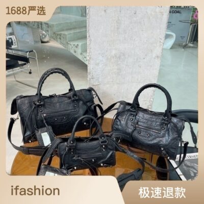 Paris Túi Xe Máy Đinh Tán Ins Túi Hot Girl 2023 Cao Cấp Retro Hợp Thời Trang Túi Gối Di Động Đeo Vai Túi Messenger