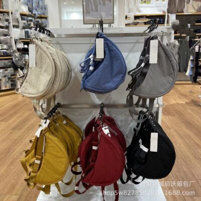 2023 Mới Bánh Bao Túi Nữ Nylon Túi Sát Nách Xu Hướng Đồng Màu Nam Thể Thao Đeo Vai Túi Túi Bảo Quản