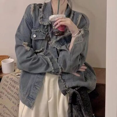 Áo khoác denim nữ mùa xuân và mùa thu rách lỗ và viền thô thiết kế của phụ nữ tạo cảm giác phóng khoáng kiểu Mỹ áo khoác một mảnh hàng đầu bán buôn