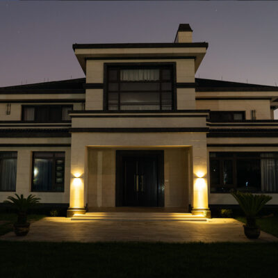 Đèn tường ngoài trời năng lượng mặt trời sân vườn biệt thự chiếu sáng ngoài trời rửa tường lên xuống làm nổi bật cổng tấm cửa quảng cáo