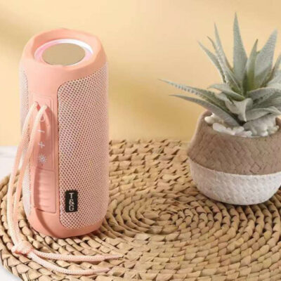 Thương mại điện tử xuyên biên giới TG227 đèn nhiều màu sắc ngoài trời loa siêu trầm chống nước màng loa kép gọi thẻ di động loa bluetooth