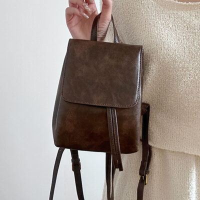 Túi xách nữ 2023 Little Red Book cùng phong cách túi đeo vai màu nâu cổ điển Túi xách nữ của Mỹ ins văn học ba lô nhỏ phù hợp với tất cả