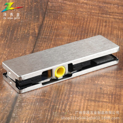 Kẹp cửa kính cửa kẹp cửa không khung bằng thép không gỉ từ kẹp phổ sàn lò xo phụ kiện nhà máy bán buôn cung cấp trực tiếp