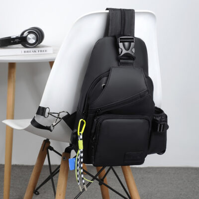 Bán buôn mới công suất lớn túi đeo ngực nam đeo chéo túi đựng cốc nước đeo chéo đa chức năng ngoài trời chống nước ba lô nhỏ